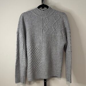 American Eagle Textured Gray Mockneck Sweater Gray XS Extra Small New NWT